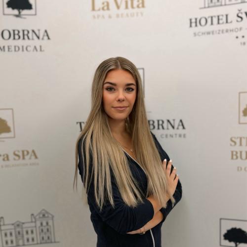 Maša Oblak